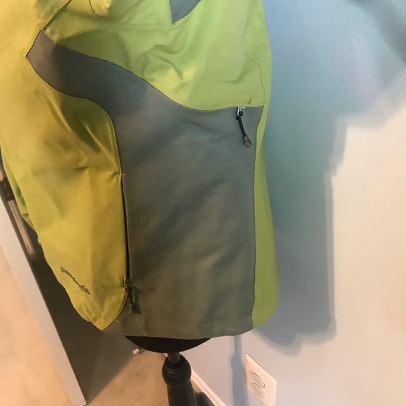 Patagonia Shell - Picture 6 of 8